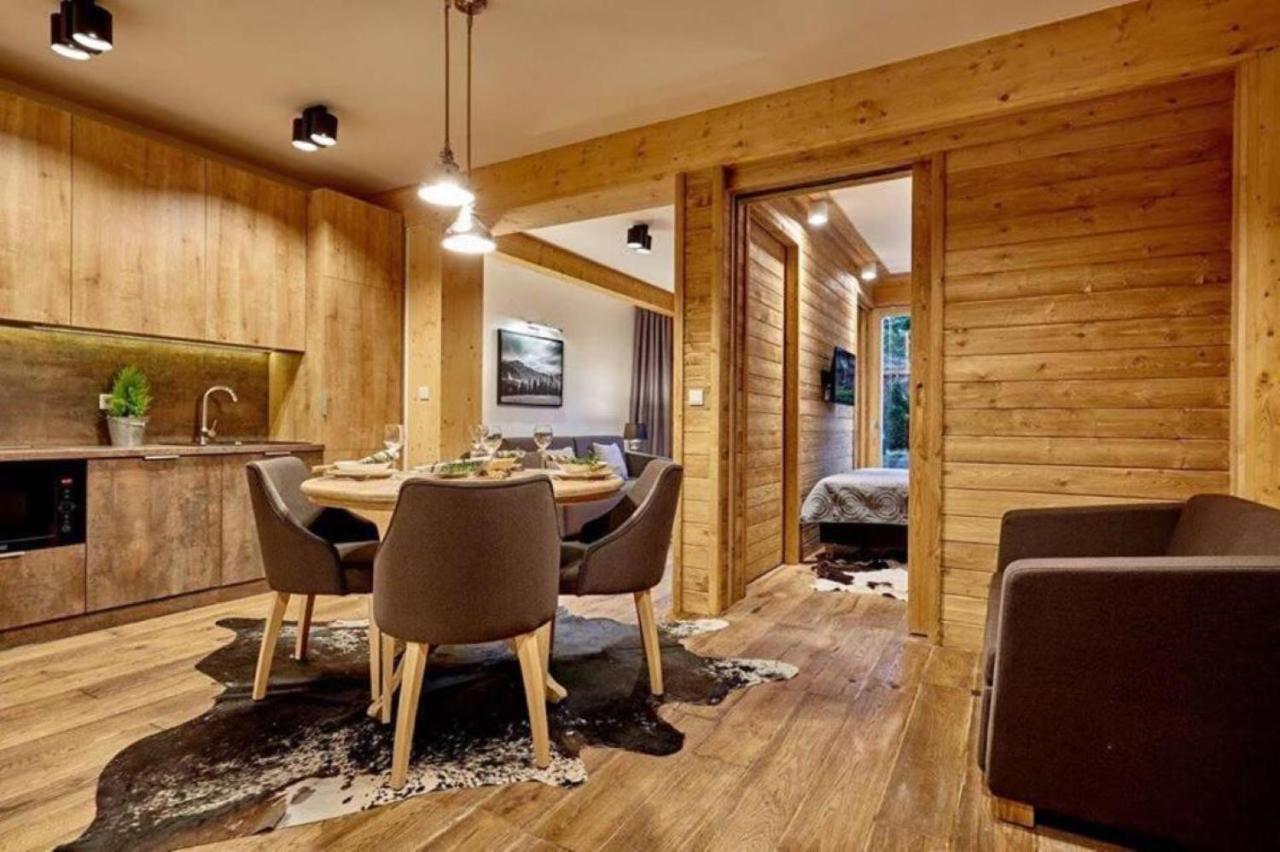 Pod Giewontem Gawra: Luxury With Terrace, Sauna & Jacuzzi Near Krupówki Apartment Zakopane