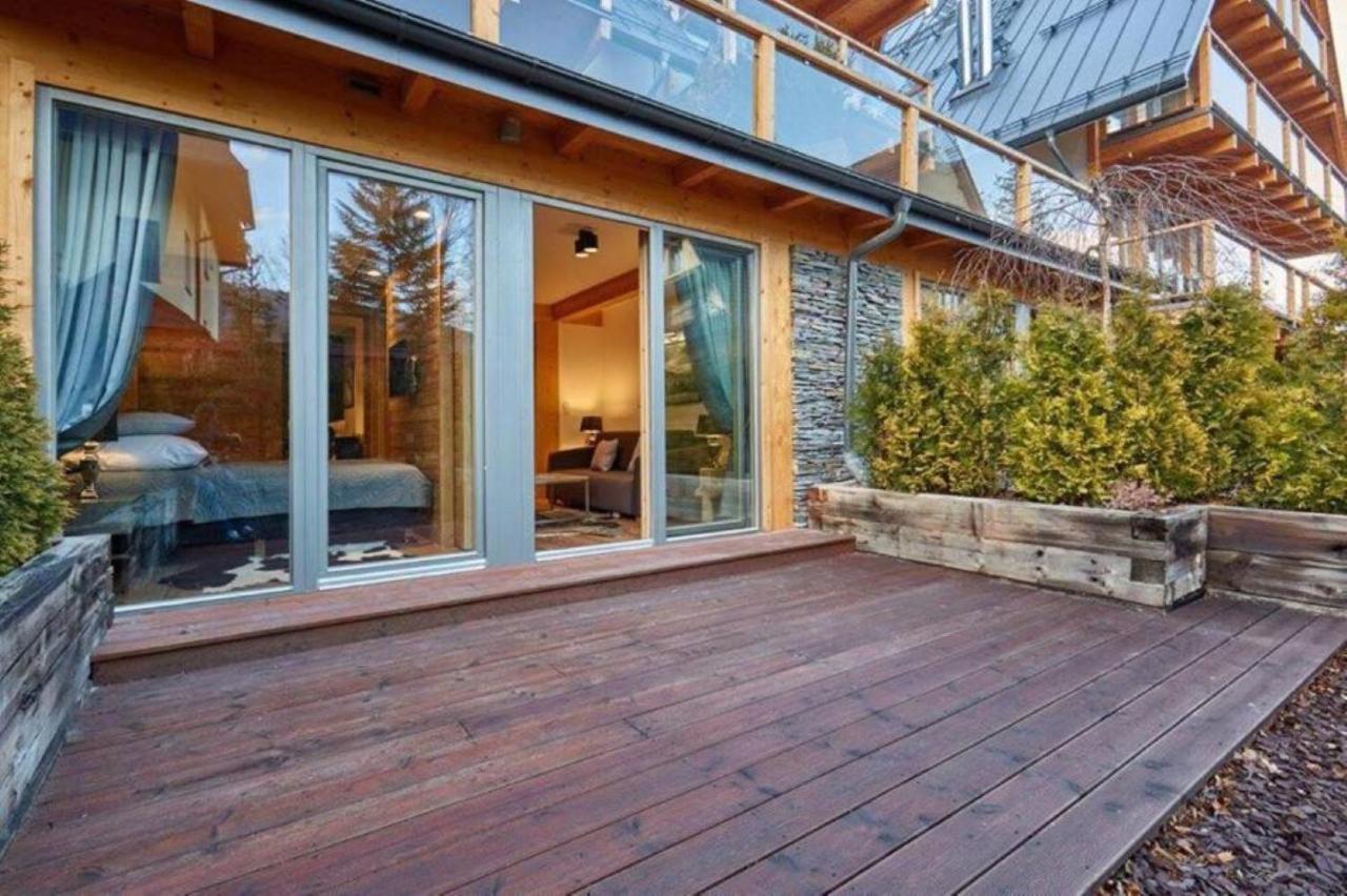 Pod Giewontem Gawra: Luxury With Terrace, Sauna & Jacuzzi Near Krupówki Apartment